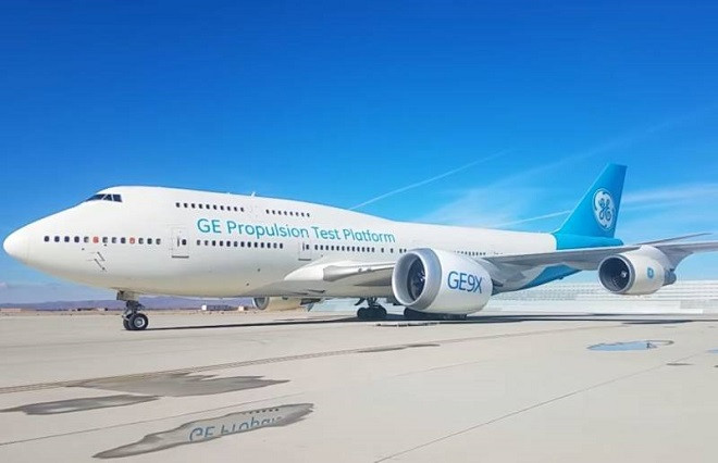 Máy bay boeing 777X với động cơ phản lực lớn nhất thế giới. Máy bay boeing 777X với động cơ phản lực lớn nhất thế giới.