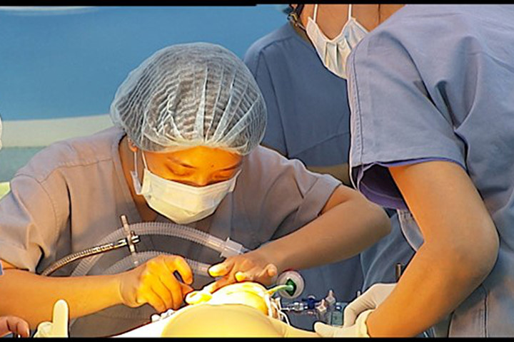 Ca ghép gan cho em bé 13 tháng tuổi đã thành công