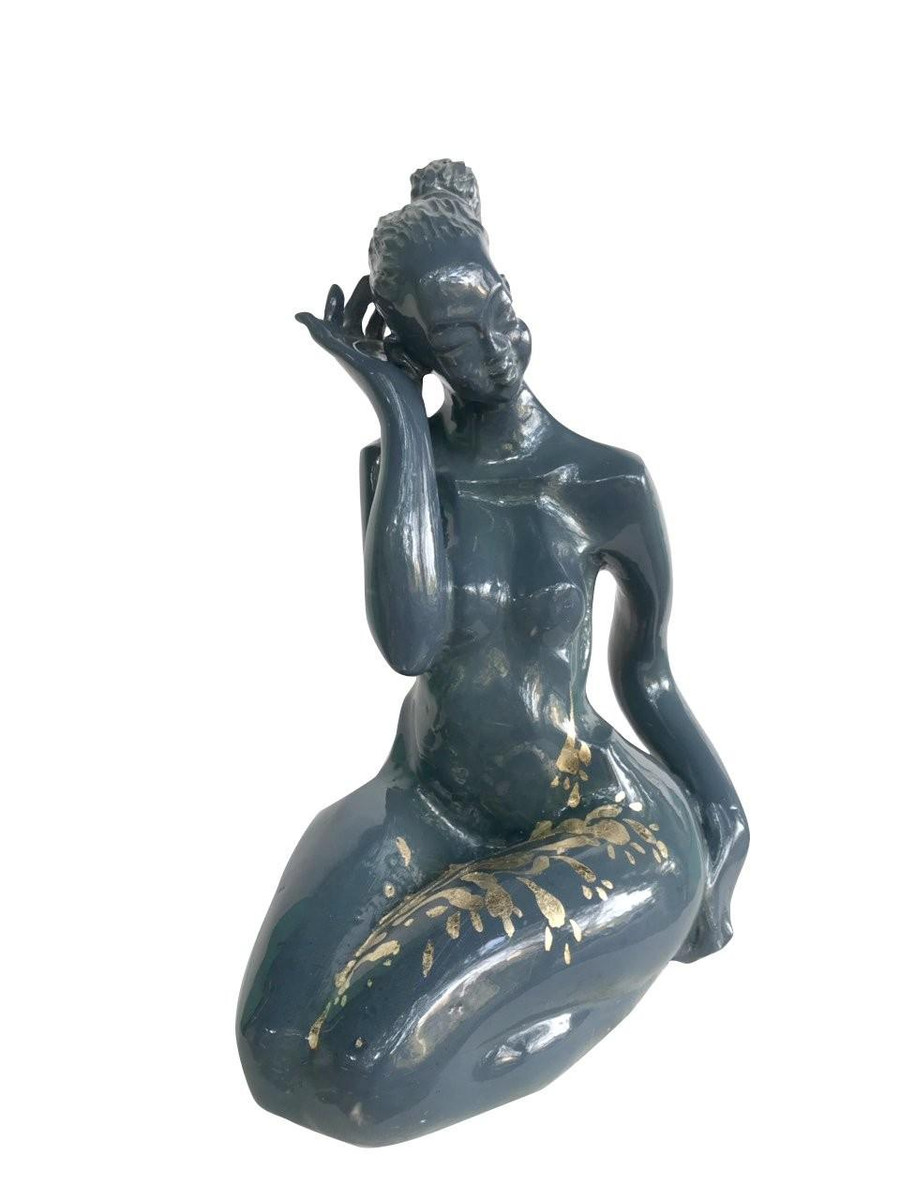 Tác phẩm của họa sĩ Phan Thanh Sơn. Tác phẩm của họa sĩ Phan Thanh Sơn.