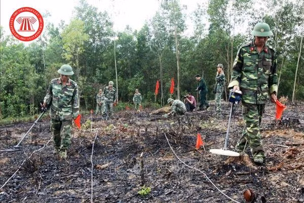 Phương pháp xì tháo thuốc nổ, bom mìn bằng hơi nước nóng đem lại hiệu quả ứng dụng cao trong thực tiễn.
