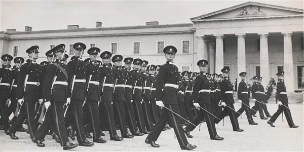 Học viện Quân sự Hoàng gia Sandhurst.