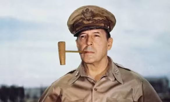 Danh tướng có những trận đánh thay đổi trật tự thế giới từng tu nghiệp ở đâu? ảnh 3