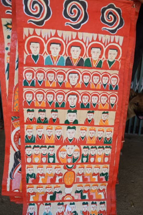 Bức tranh có nét vẽ phức tạp nhất vì có đến hơn 70 khuôn mặt.