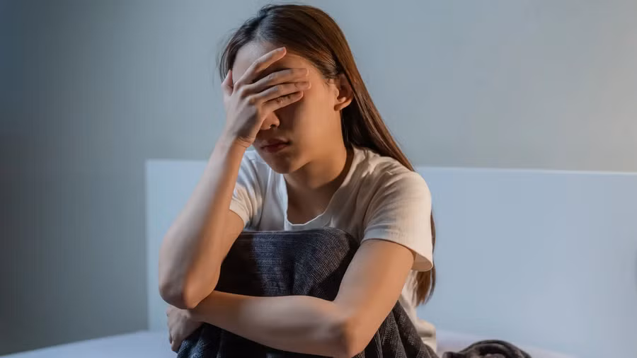 Những giấc mơ tiêu cực lặp đi lặp lại có thể gây căng thẳng. Ảnh: CNN