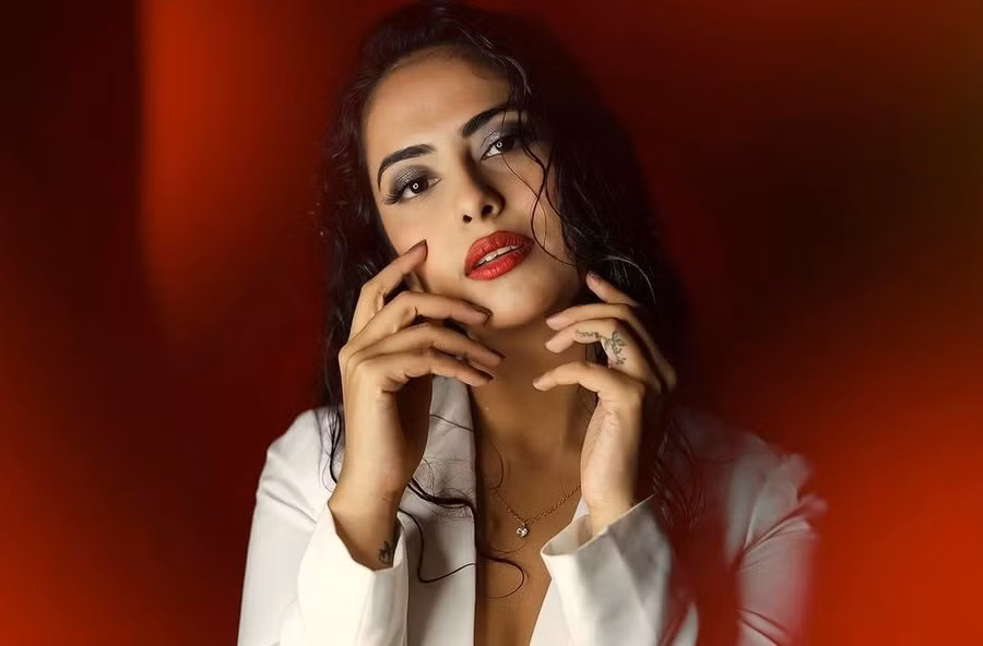 Nhan sắc sao nhí đóng "Cô dâu 8 tuổi" sau 13 năm ảnh 4