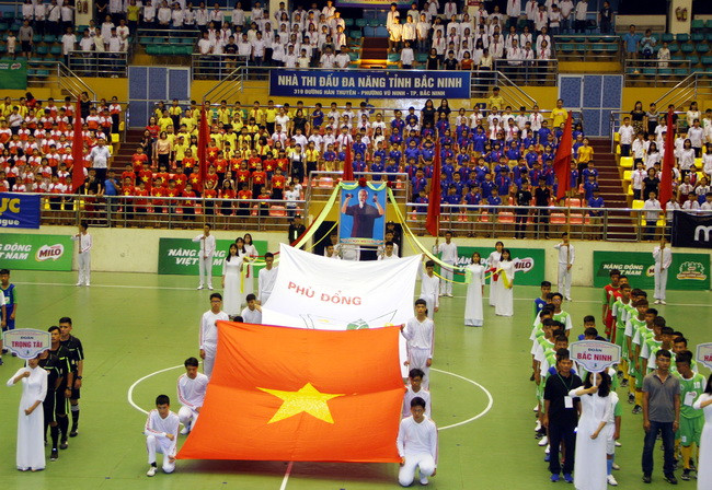 Lễ khai mạc giải bóng đá học sinh tiểu học và THCS – khu vực II Lễ khai mạc giải bóng đá học sinh tiểu học và THCS – khu vực II