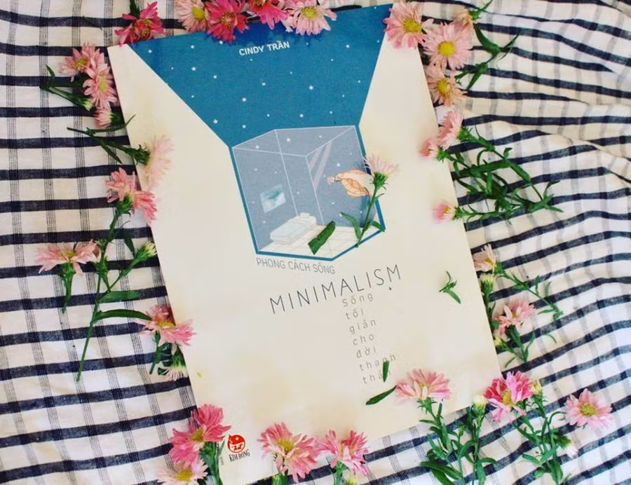 Bìa cuốn sách “Minimalism - Sống tối giản cho đời thanh thản” Bìa cuốn sách “Minimalism - Sống tối giản cho đời thanh thản”