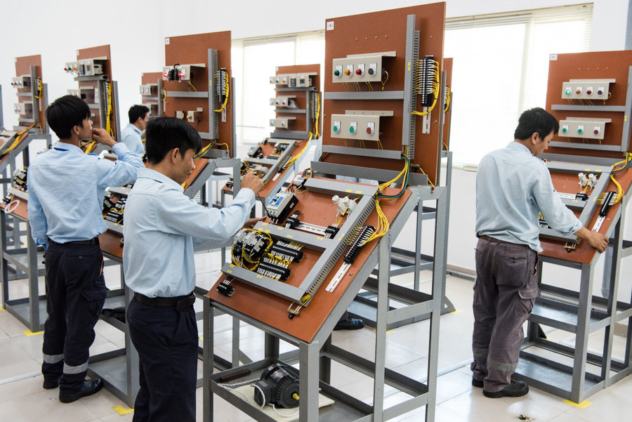 Sau khi đào tạo nghề, học viên sẽ được nhận vào làm việc tại Công ty Formosa Hà Tĩnh với nhiều chế độ ưu đãi.