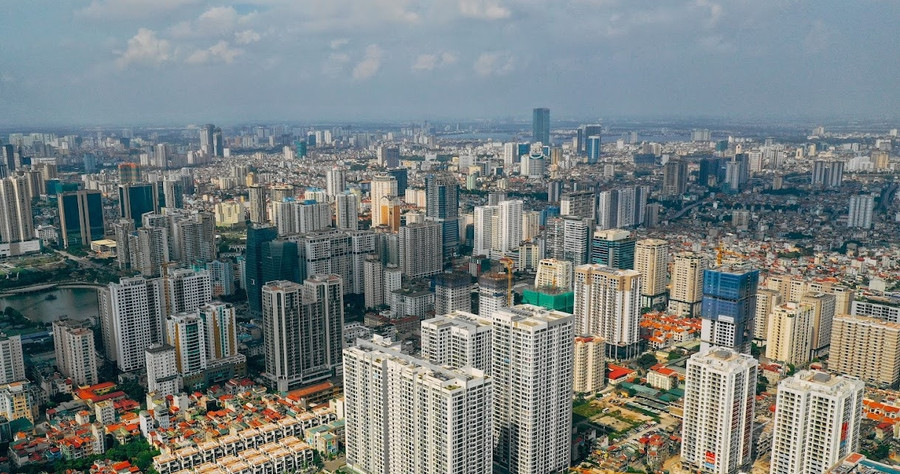 Lĩnh vực bất động sản là một trong những ngành có đóng góp lớn cho nền kinh tế và có sự liên thông với các ngành kinh tế khác. Lĩnh vực bất động sản là một trong những ngành có đóng góp lớn cho nền kinh tế và có sự liên thông với các ngành kinh tế khác.