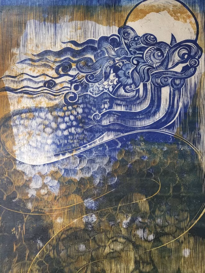 Tác phẩm 'Cá chép hóa rồng' của Nguyễn Mỹ Ngọc - giảng viên Trường Đại học Mỹ thuật Việt Nam tại triển lãm 'Xuân 2024'.