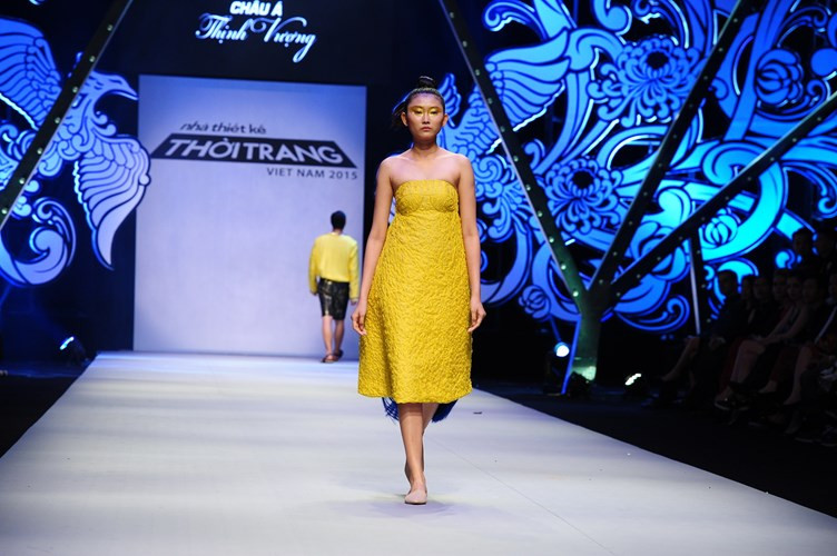 project runway việt nam mùa 3: nguyễn tiến truyển giành ngôi quán quân hình 5 project runway viet nam mua 3: nguyen tien truyen gianh ngoi quan quan hinh 5