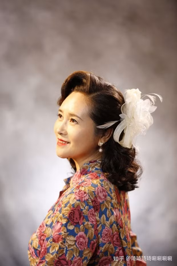 Khoe ảnh mẫu thân thời trẻ đẹp tựa thần tiên tỷ tỷ, cô gái khiến dân mạng xuýt xoa ảnh 7