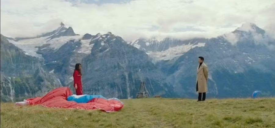 me phim "ha canh noi anh", ban co biet nhung diem den tuyet voi xuat hien trong phim? - 9