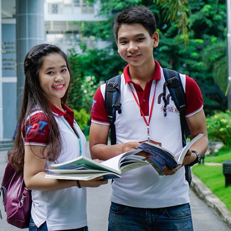 Xây dựng môi trường, tài nguyên học tập trực tuyến là cần thiết (ảnh nguồn internet) Xây dựng môi trường, tài nguyên học tập trực tuyến là cần thiết (ảnh nguồn internet)