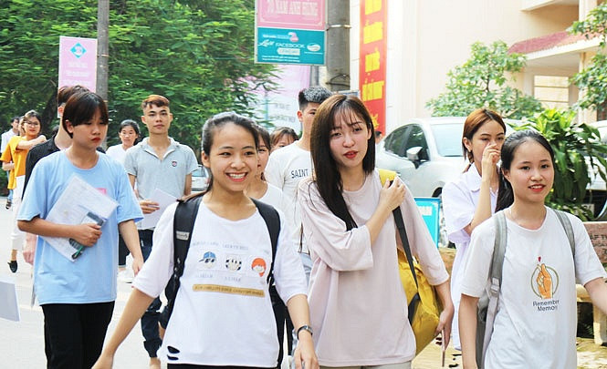 Học tập suốt đời, ở mọi lúc, mọi nơi (ảnh nguồn internet) Học tập suốt đời, ở mọi lúc, mọi nơi (ảnh nguồn internet)