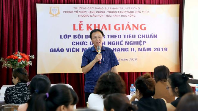 PGS. TS. Trần Đình Tuấn phát biểu chỉ đạo