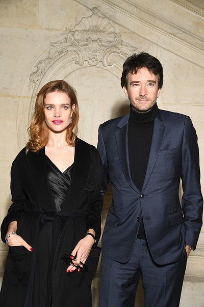 Hành trình từ cô bé bán rong thành "Lọ lem nước Nga", con dâu nhà Louis Vuitton danh giá ảnh 8 Hành trình từ cô bé bán rong thành