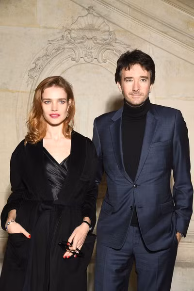 Hành trình từ cô bé bán rong thành 