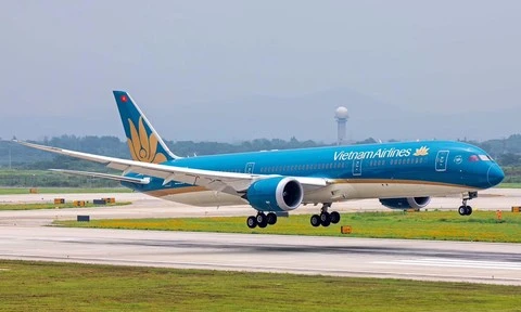 Vietnam Airlines điều chỉnh giờ cất cánh nhiều chuyến bay vì bão Doksuri