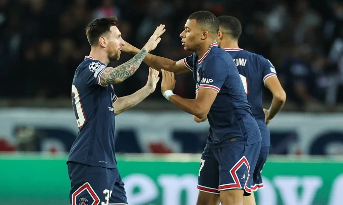 Messi và Mbappe cùng nhau toả sáng giúp PSG giành trọn 3 điểm.