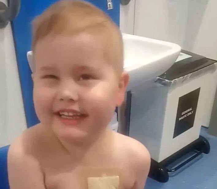 Oscar bị chẩn đoán mắc phải căn bệnh ung thư bạch cầu hiếm gặp