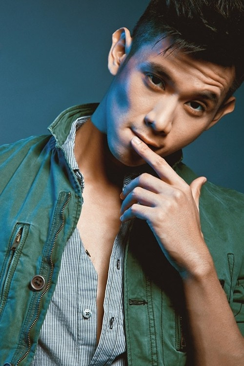 Anh chàng thích thú với dòng phim hành động, võ thuật. j