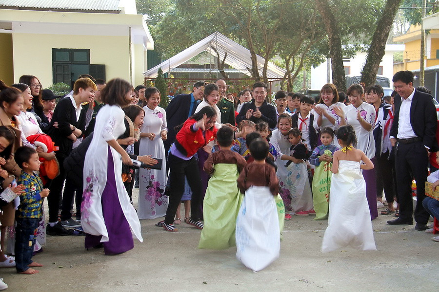 Về đích rồi, hoan hô các con thật giỏi Về đích rồi, hoan hô các con thật giỏi