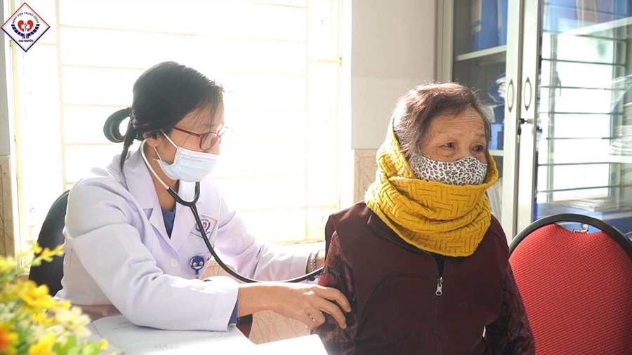 Bệnh nhân cao tuổi đến khám và nhập viện gia tăng những ngày gần đây. Ảnh: BV. Bệnh nhân cao tuổi đến khám và nhập viện gia tăng những ngày gần đây. Ảnh: BV.