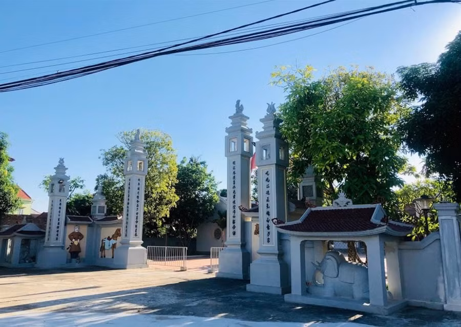 Khu di tích lịch sử vua Mai Hắc Đế. Ảnh: Trang TTĐT xã Kim Liên, huyện Nam Đàn.