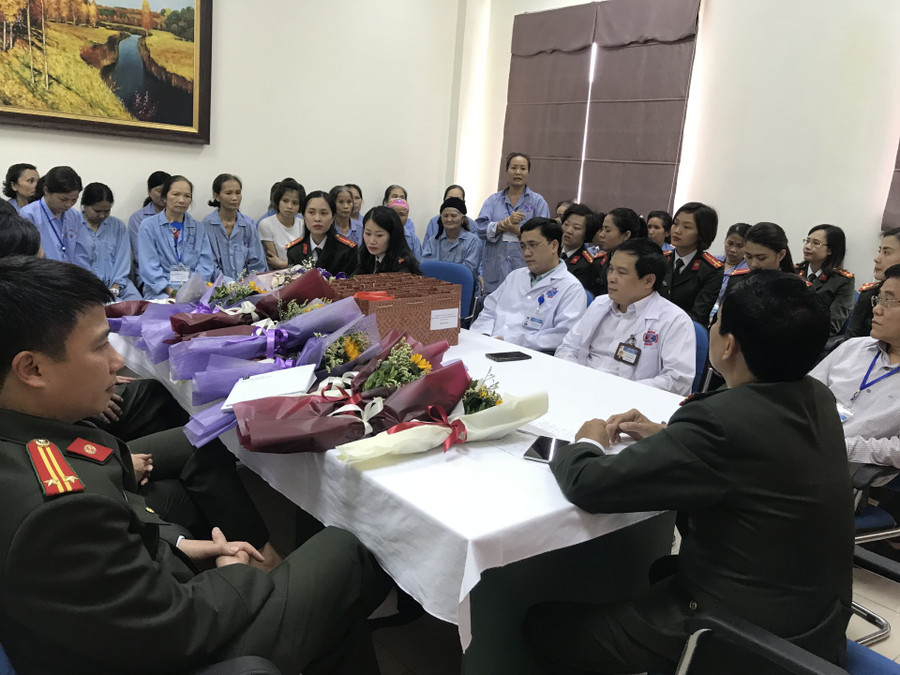 Bệnh nhân Nguyễn Thanh Huyền chia sẻ niềm vui Bệnh nhân Nguyễn Thanh Huyền chia sẻ niềm vui