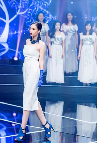 nhung my nhan viet thi nhan sac 