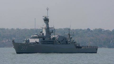 Động cơ máy bay AirAsia có thể bị đóng băng