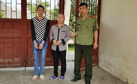 Người chở đồ trong đám cưới và vụ bán vợ bất thành