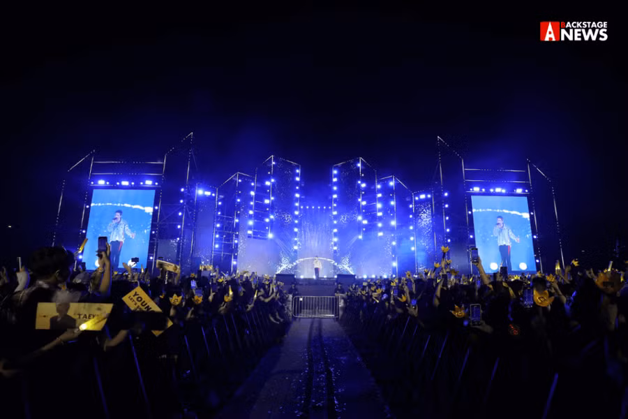 Hàng nghìn khán giả trẻ cuồng nhiệt với màn trình diễn của thần tượng Kpop trong SEEN Festival. Ảnh: ITN