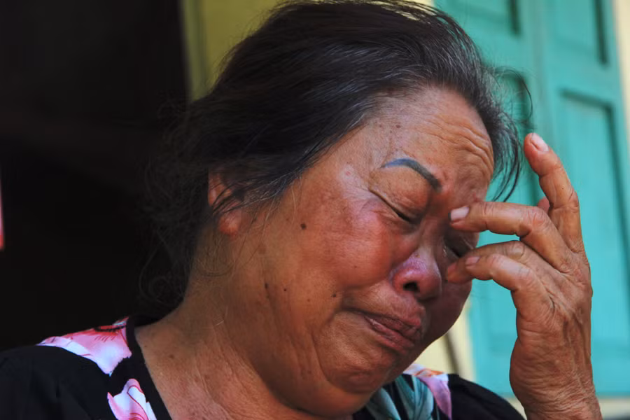 Mỗi khi nhắc về người chồng quá cố, bà Mai lại bật khóc.