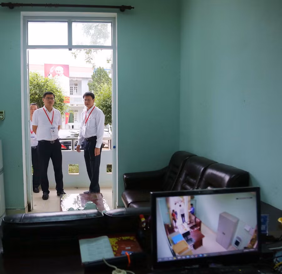 Những việc phải làm ngay trước giờ trống điểm trường thi ảnh 4