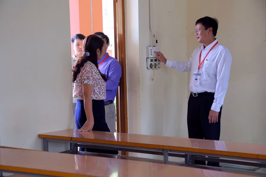 Những việc phải làm ngay trước giờ trống điểm trường thi ảnh 11