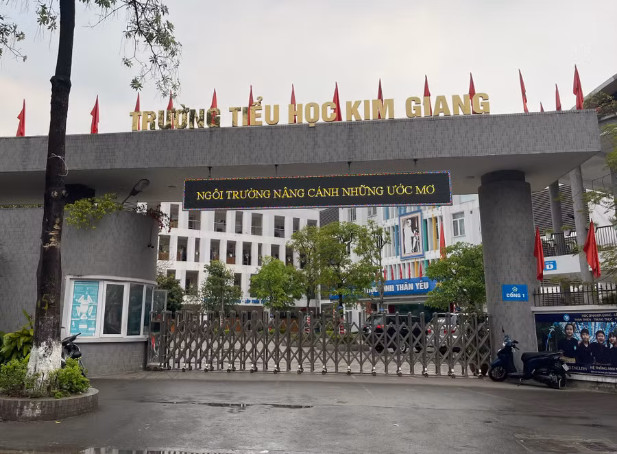 Trường Tiểu học Kim Giang - nơi xảy ra vụ việc.