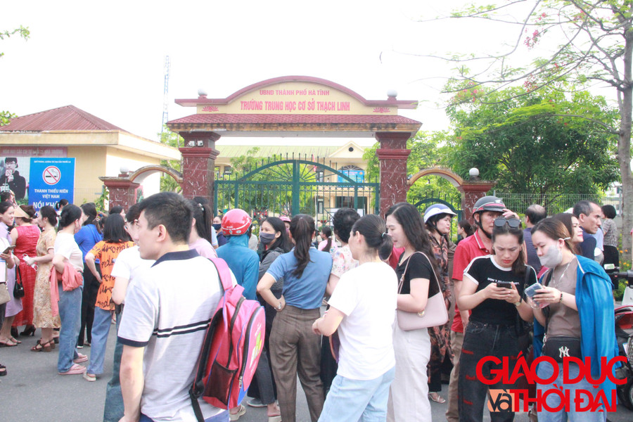 Trường THCS Thạch Linh (TP Hà Tĩnh) cũng được chọn là 1 trong 2 địa điểm thi tuyển vào lớp 6 Trường THCS Lê Văn Thiêm. (Ảnh: Vũ Long)