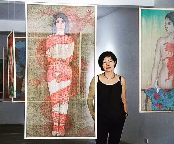 Họa sĩ Châu Giang hướng về phụ nữ với những tâm trạng khác biệt.