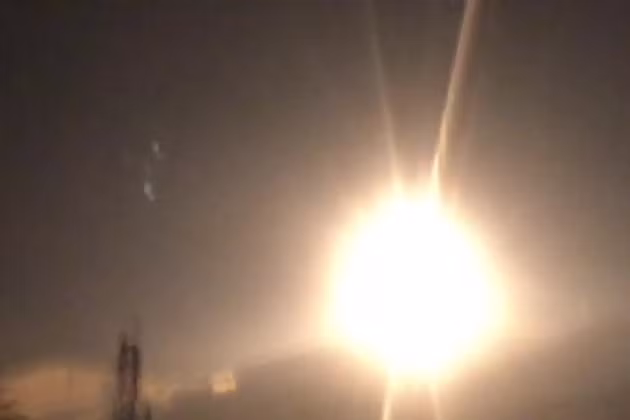 4 máy bay bị bắn hạ trên không phận Syria