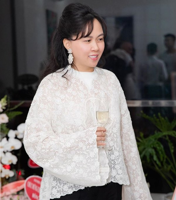 phuong chanel len huong nhan sac nho thay doi kieu toc - 17