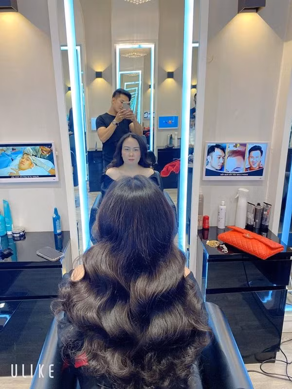 phuong chanel len huong nhan sac nho thay doi kieu toc - 3