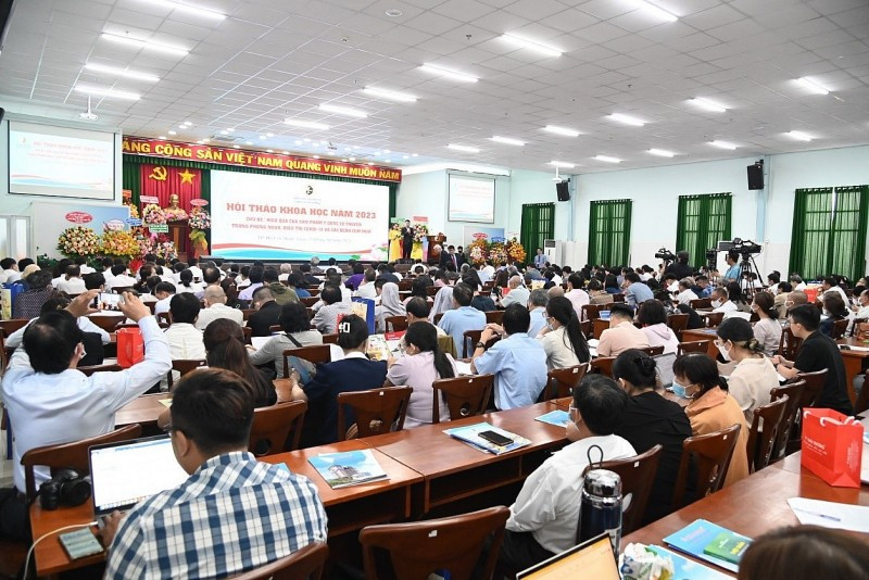 Quang cảnh hội thảo.