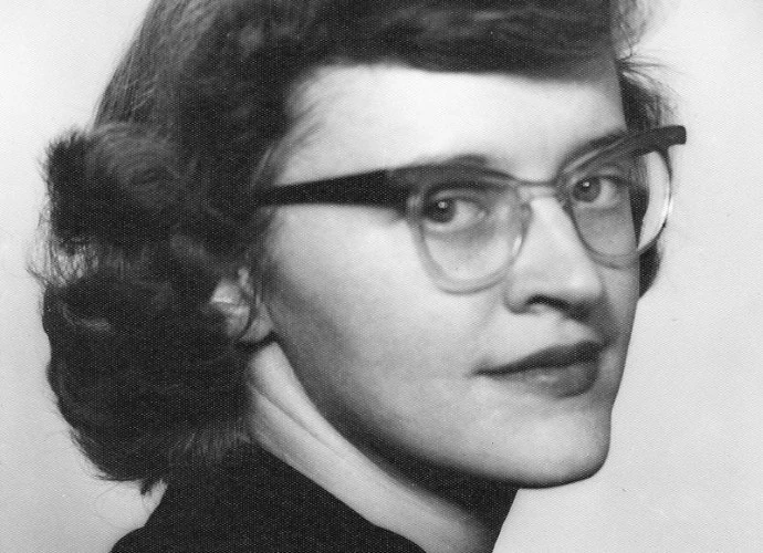 Ca sĩ Connie Converse