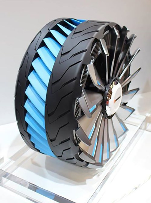 Cuối cùng là mẫu lốp "khủng" nhất trong cả 3 ý tưởng: HyBlade, với thiết kế bánh xe nước kết hợp các nan chân vịt cho phép di chuyển ở vùng nước sâu hoặc đi trên những con đường ngập nước do mưa lớn.