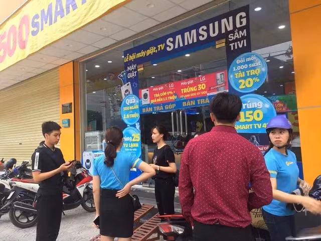 Siêu thị Điện máy xanh TP. Móng Cái, nơi xảy ra sự việc.