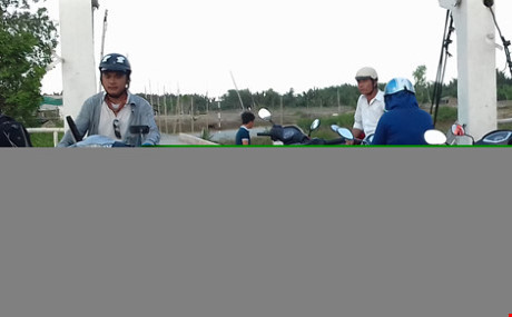 TP.HCM lo chìm tàu, lật đò trong cao điểm mùa mưa bão - Ảnh 2 TP.HCM lo chim tau, lat do trong cao diem mua mua bao - Anh 2