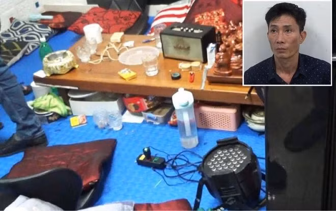 Nguyễn Xuân Quý và các vật dụng “bay lắc” tại phòng bệnh thuộc BV Tâm thần Trung ương I. Nguồn: VGP.