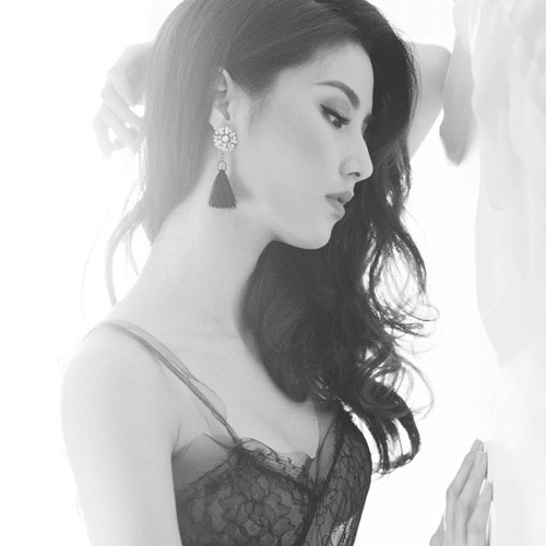 Những khoảnh khắc ngắm hoài không chán của Diễm My 9X ảnh 4 nhung khoanh khac ngam hoai khong chan cua diem my 9x - 4